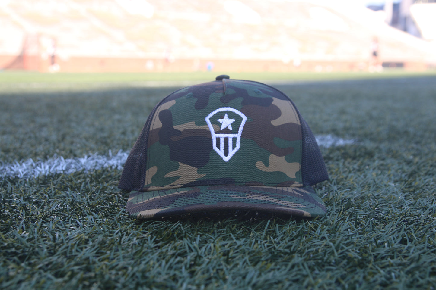 'TRUCKER' SNAPBACK HAT